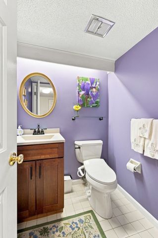 2002 Pheasant Creek Lane 2002, Peabody, MA 01960