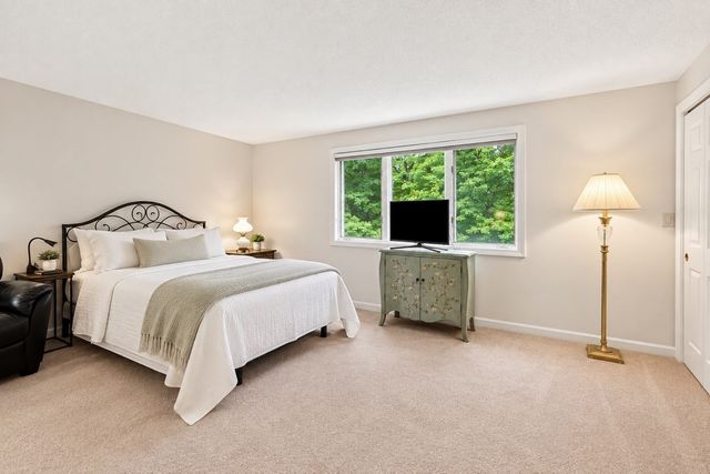 2002 Pheasant Creek Lane 2002, Peabody, MA 01960