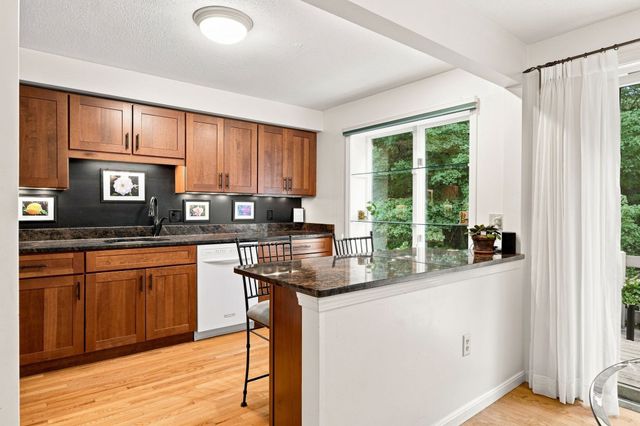2002 Pheasant Creek Lane 2002, Peabody, MA 01960