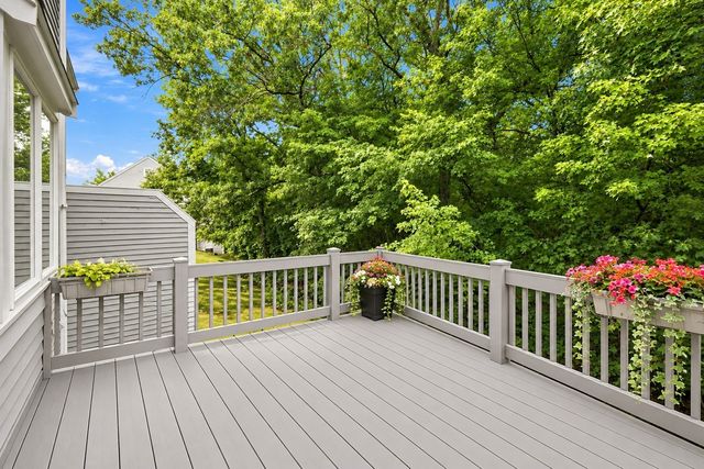 2002 Pheasant Creek Lane 2002, Peabody, MA 01960
