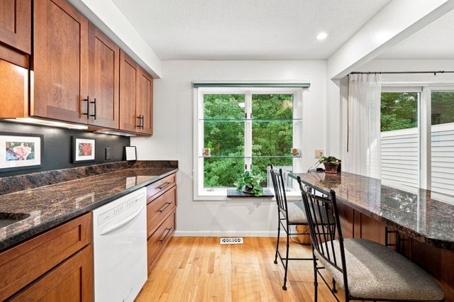 2002 Pheasant Creek Lane 2002, Peabody, MA 01960