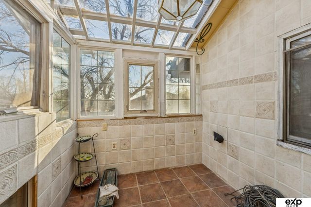 1633 N 150 Court, Omaha, NE 68154