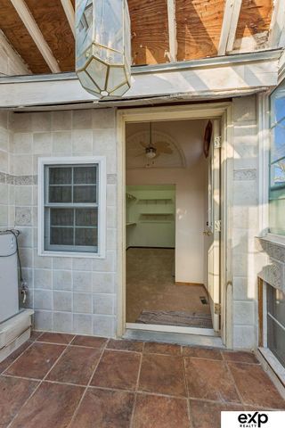 1633 N 150 Court, Omaha, NE 68154