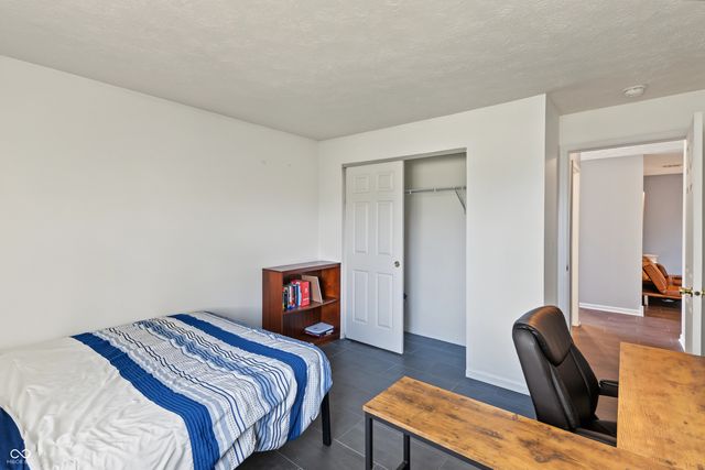 8750 Yardley Court 208, Indianapolis, IN 46268