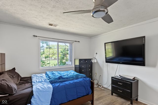 8750 Yardley Court 208, Indianapolis, IN 46268