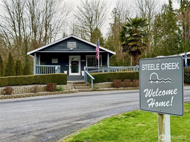 9065 Steele Creek Loop NE, Bremerton, WA 98311