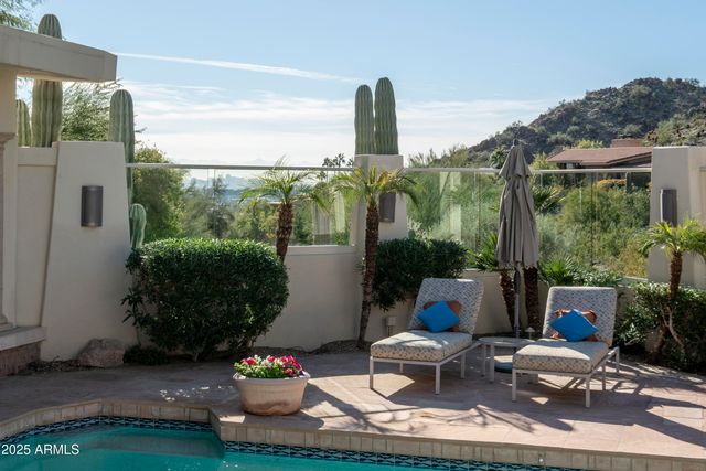3500 E LINCOLN Drive 17, Phoenix, AZ 85018