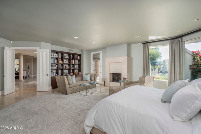 3500 E LINCOLN Drive 17, Phoenix, AZ 85018