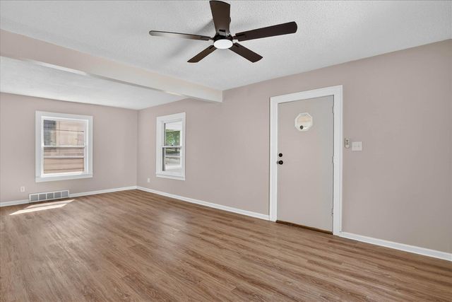 335 Dickinson Street, Grand Rapids, MI 49507