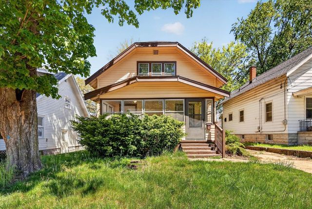 335 Dickinson Street, Grand Rapids, MI 49507