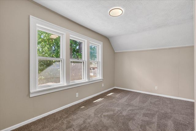 335 Dickinson Street, Grand Rapids, MI 49507