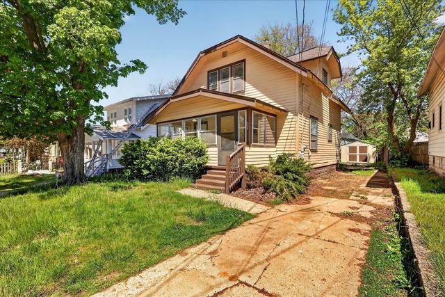 335 Dickinson Street, Grand Rapids, MI 49507