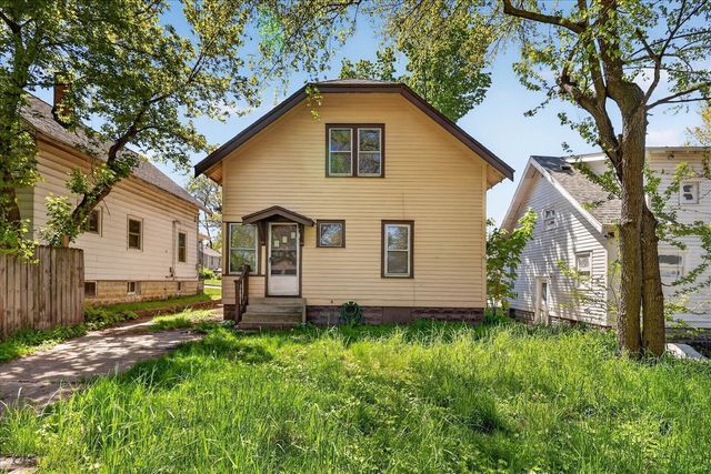 335 Dickinson Street, Grand Rapids, MI 49507
