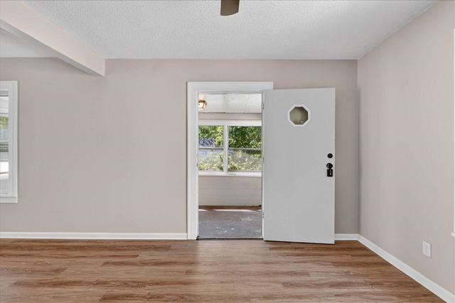 335 Dickinson Street, Grand Rapids, MI 49507