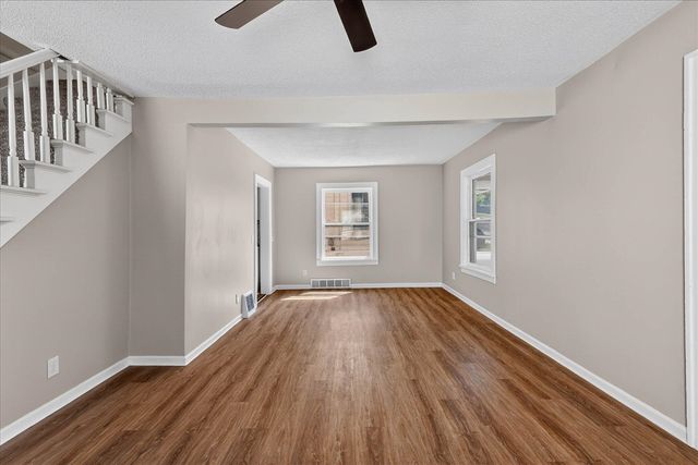 335 Dickinson Street, Grand Rapids, MI 49507