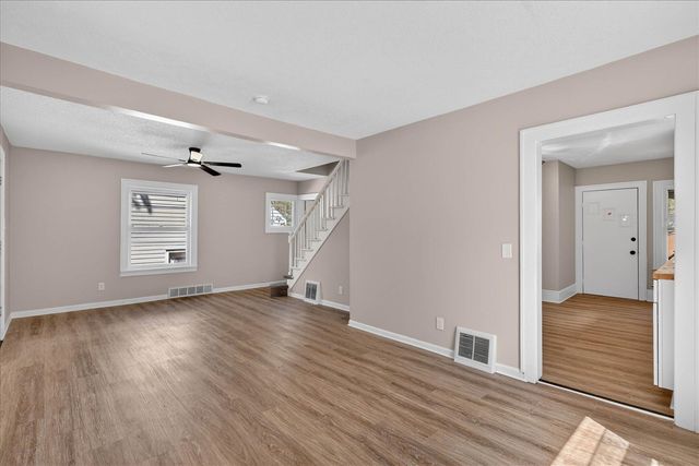 335 Dickinson Street, Grand Rapids, MI 49507