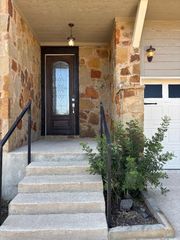 18009 NW Linkhill DR, Dripping Springs, TX 78620