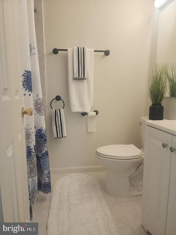 1270 PALMER RD #92, Fort Washington, MD 20744