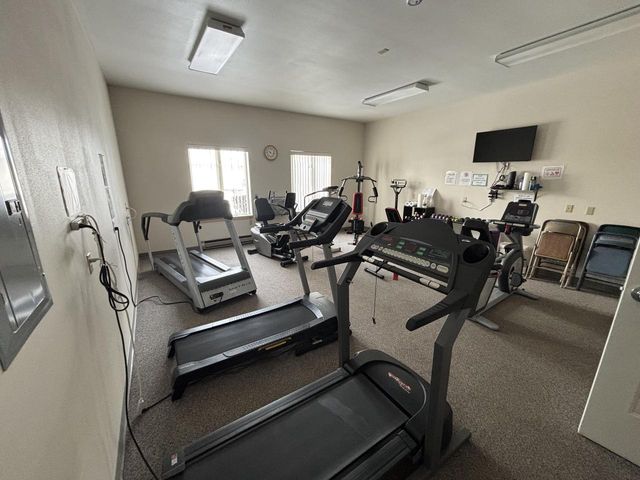 456 Hartford Square 4 SQUARE, Hartford, WI 53027