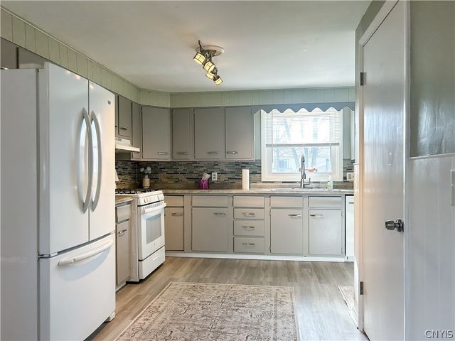 120 Vincent Avenue, Salina, NY 13088