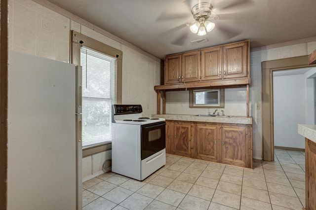 723 S Indiana Avenue, Joplin, MO 64801