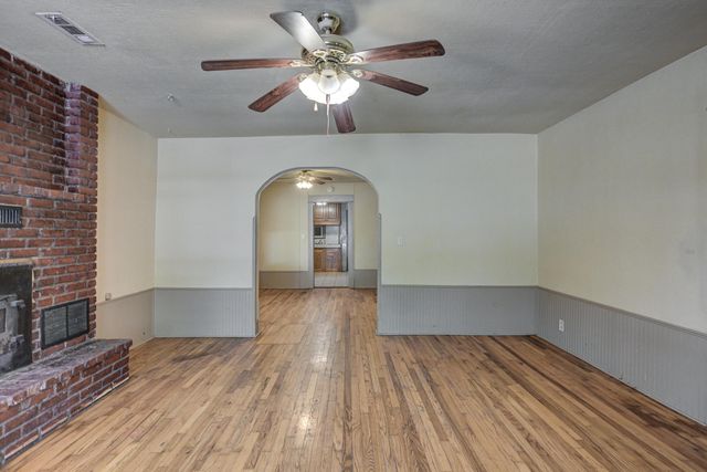 723 S Indiana Avenue, Joplin, MO 64801