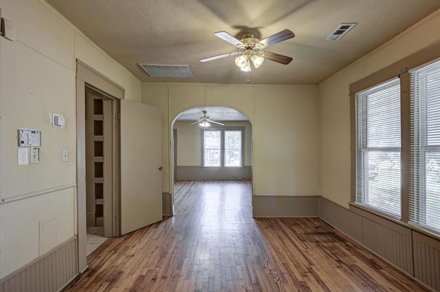 723 S Indiana Avenue, Joplin, MO 64801