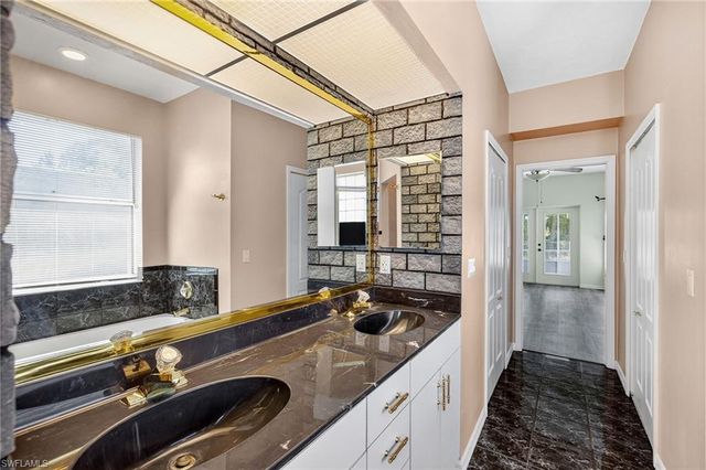 1069 Joponica AVE S, Lehigh Acres, FL 33974