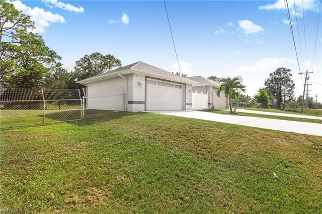 1069 Joponica AVE S, Lehigh Acres, FL 33974