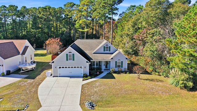 408 N Belvedere Drive, Hampstead, NC 28443