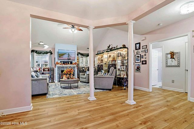 408 N Belvedere Drive, Hampstead, NC 28443