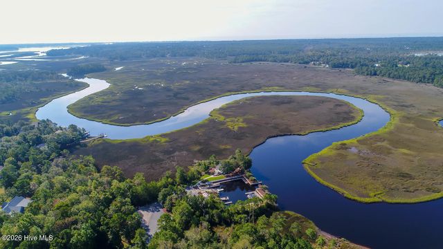 117 Plantation Passage Drive SE, Bolivia, NC 28422