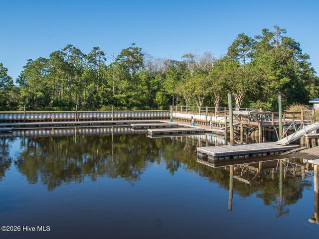 117 Plantation Passage Drive SE, Bolivia, NC 28422
