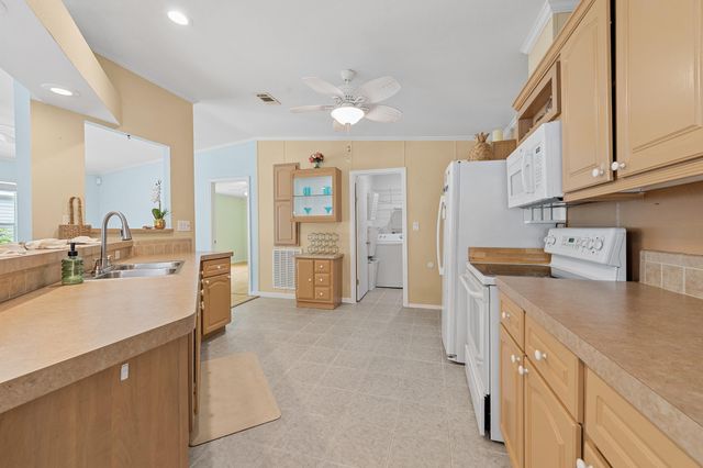 2555 Pga Boulevard 55, Palm Beach Gardens, FL 33410