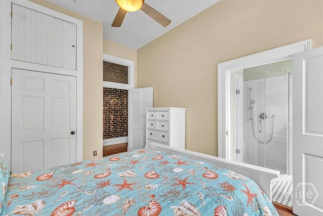 20 W Oglethorpe Avenue D, Savannah, GA 31401