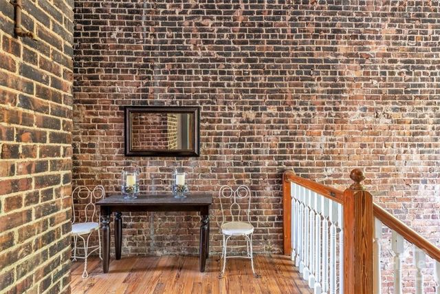 20 W Oglethorpe Avenue D, Savannah, GA 31401