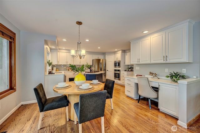 1832 231st Place NE, Sammamish, WA 98074