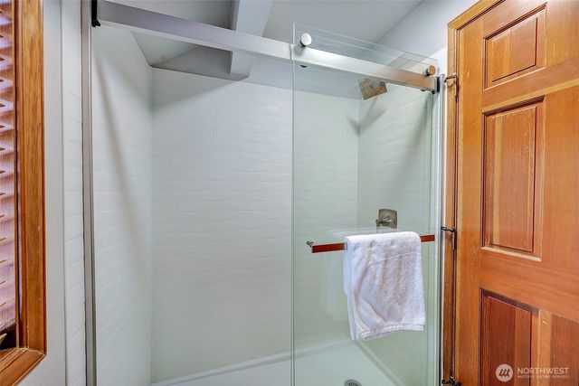 1832 231st Place NE, Sammamish, WA 98074