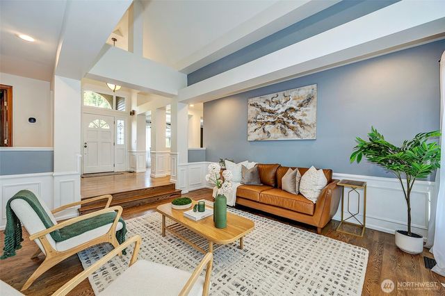 1832 231st Place NE, Sammamish, WA 98074