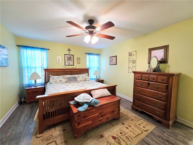 106 Southern Oaks Lane, Blackshear, GA 31516