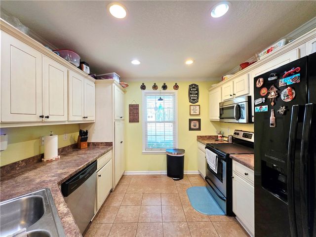 106 Southern Oaks Lane, Blackshear, GA 31516