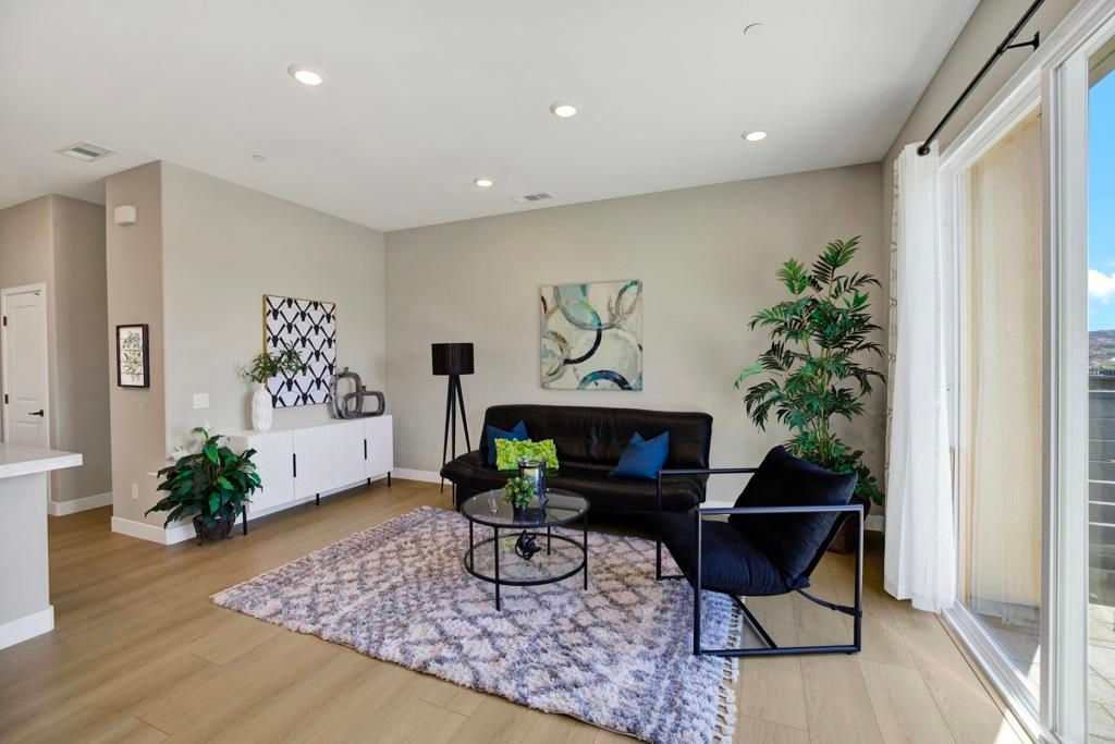 1220 Sunrise View 101, San Marcos, CA 92078 — photo 3