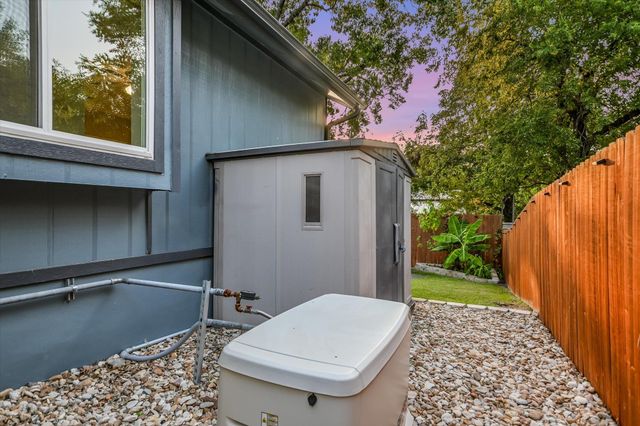 11704 Swearingen DR, Austin, TX 78758