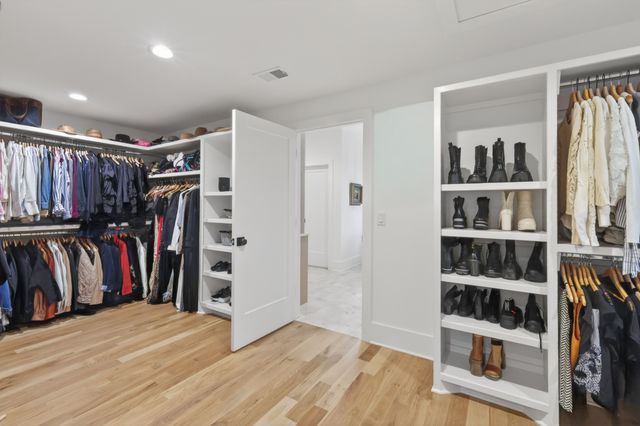 3601 Rainbow Pl, Nashville, TN 37204