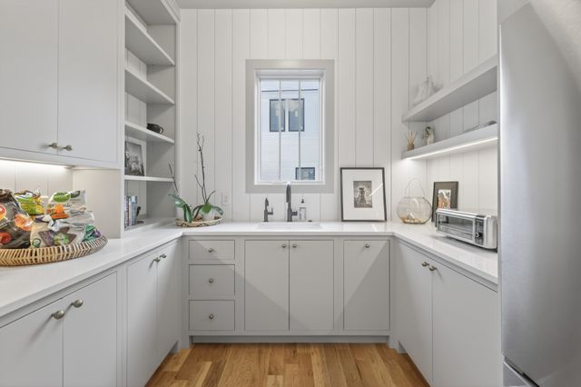 3601 Rainbow Pl, Nashville, TN 37204