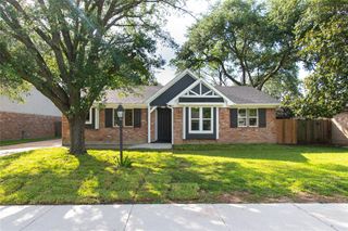 822 Red Rock Canyon Drive, Katy, TX 77450