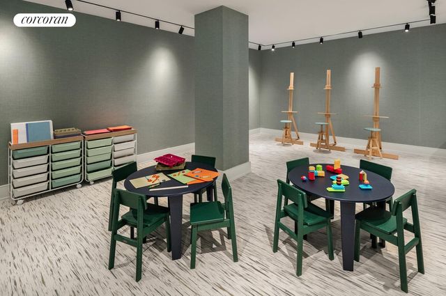 720 W End Ave Apt TH2J, New York City, NY 10025