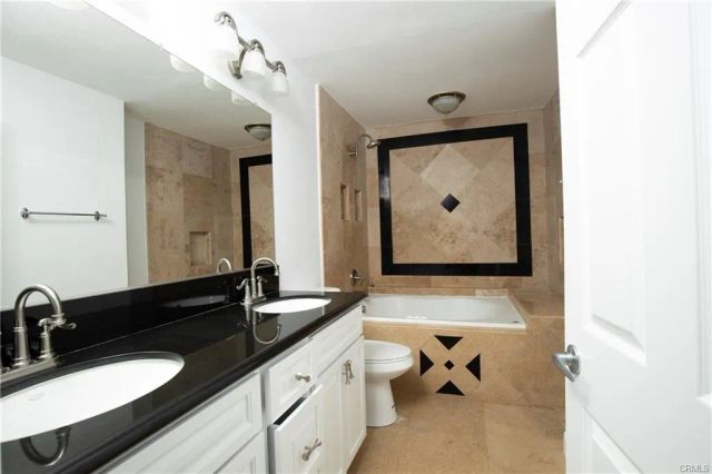 1346 Williamsburg, Corona, CA 92882