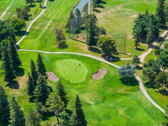 10780 Elkhorn Dr, Stockton, CA 95209