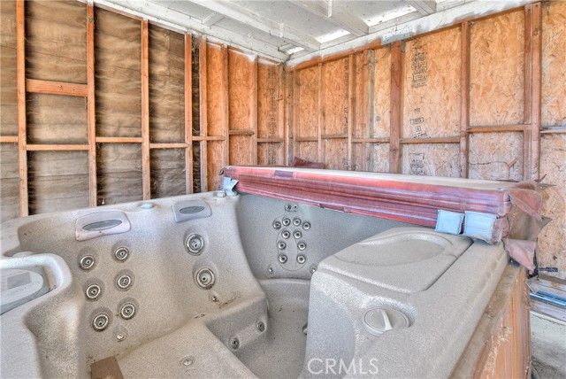 941 W F Street, Colton, CA 92324